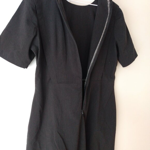 Striped Amish Mennonite Cape Dress 41"B 34"W Modest Black White Thin Pinstripe - Picture 14 of 14